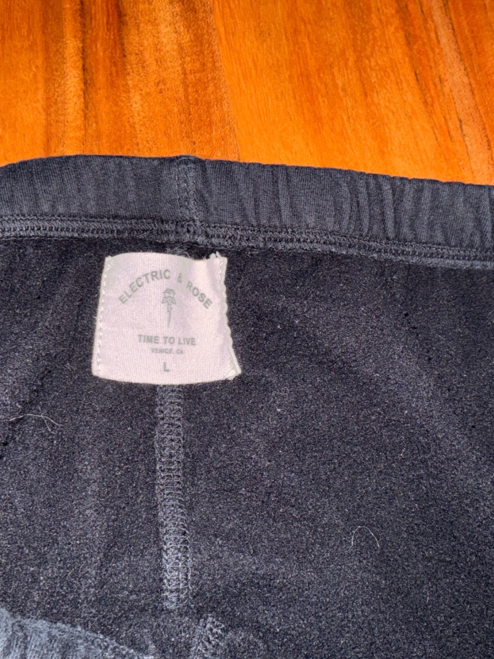 ELECTRIC & ROSE BLACK JOGGERS - Picture 5 of 5